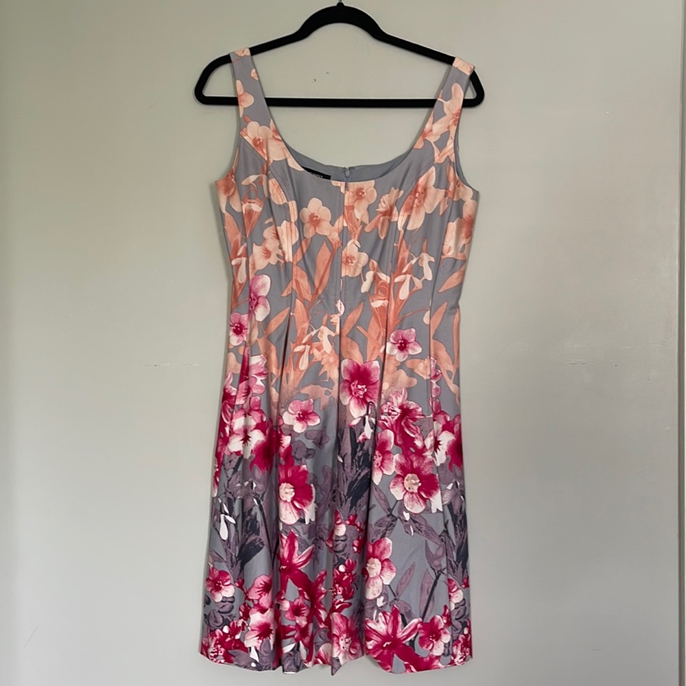 POCKETS! EUC Nine West Dress ready for your summer fun